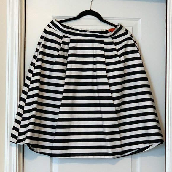 Nearly New Dusk and Stunner Midi ModCloth Skirt - Picture 1 of 6